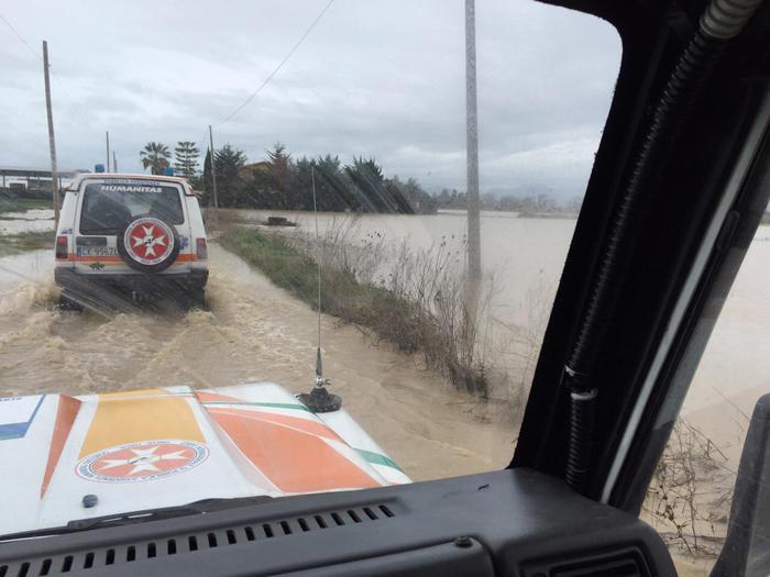 Il fiume Panaro rompe gli&nbsp;argini,….
