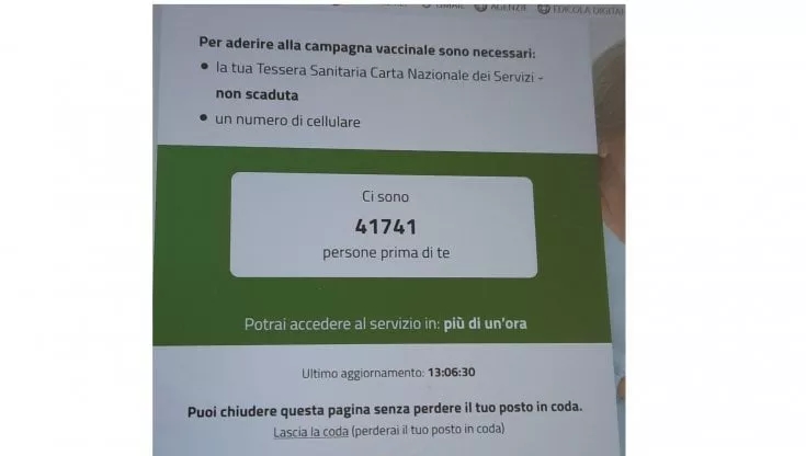Vaccino in Lombardia per gli over 80: oltre 100 mila richieste in un’ora sul portale della Regione che va subito in&nbsp;affanno
