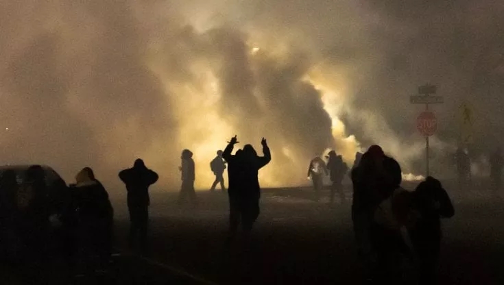 Usa, la polizia uccide nero a Minneapolis: nuove&nbsp;proteste