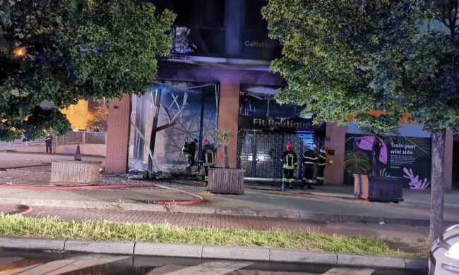 Devastante incendio distrugge la palestra Fit Boutique, ancora non si esclude matrice&nbsp;dolosa