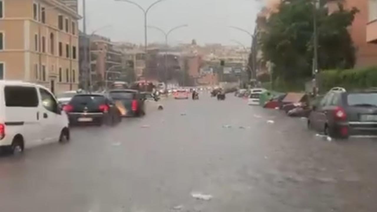 775782-thumb-full-720-roma_corso_francia