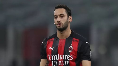 hakan-calhanoglu_rkry10tpdphk1pj10wnmyozu0