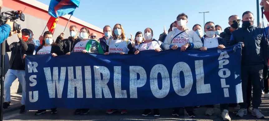 Whirlpool: “Licenziamento per i 340 operai di&nbsp;Napoli”